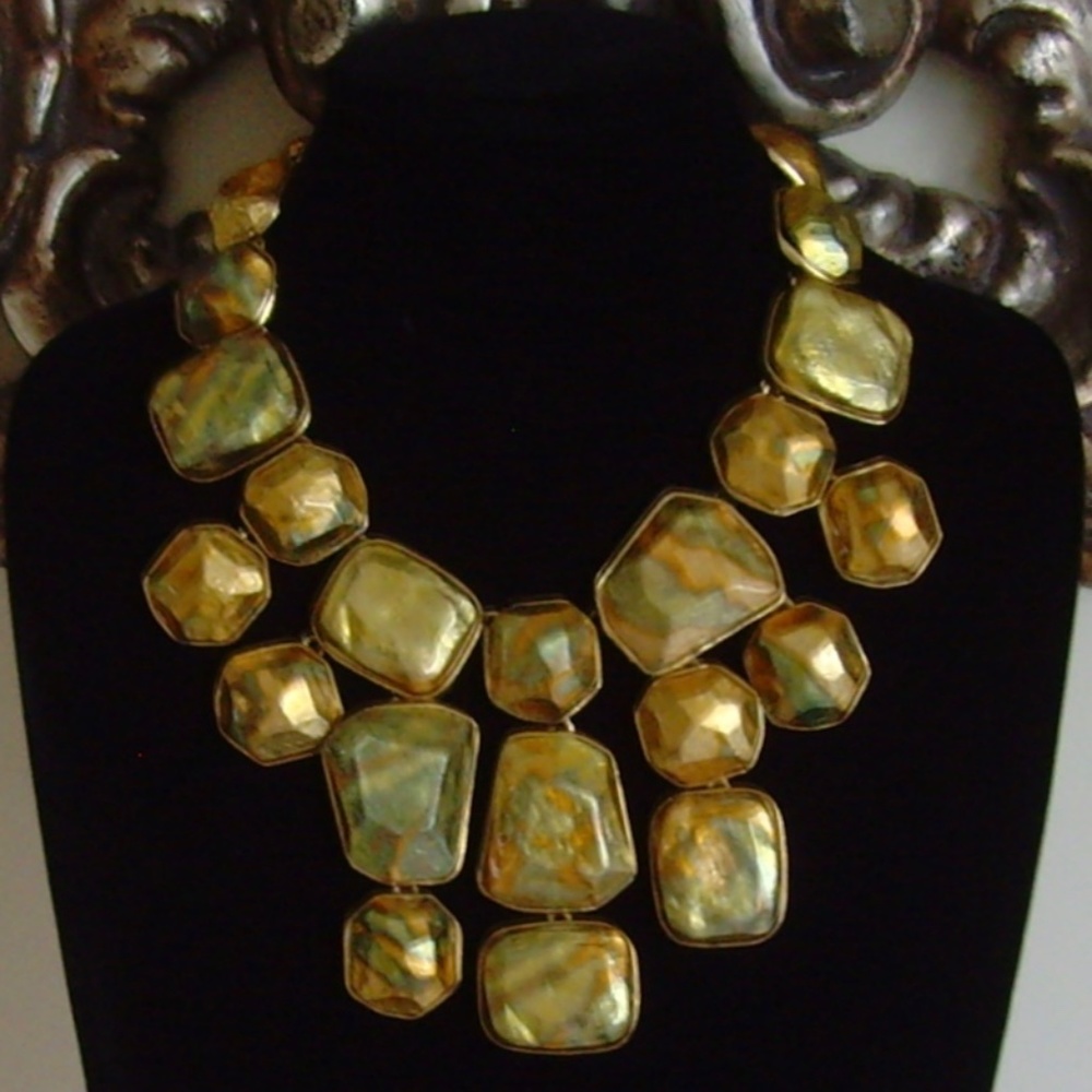 Kenneth J Lane Bib Necklace - Picture 5 of 16